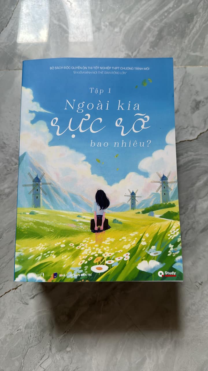 NGOÀI KIA RỰC RỠ BAO NHIÊU (TẬP 1)